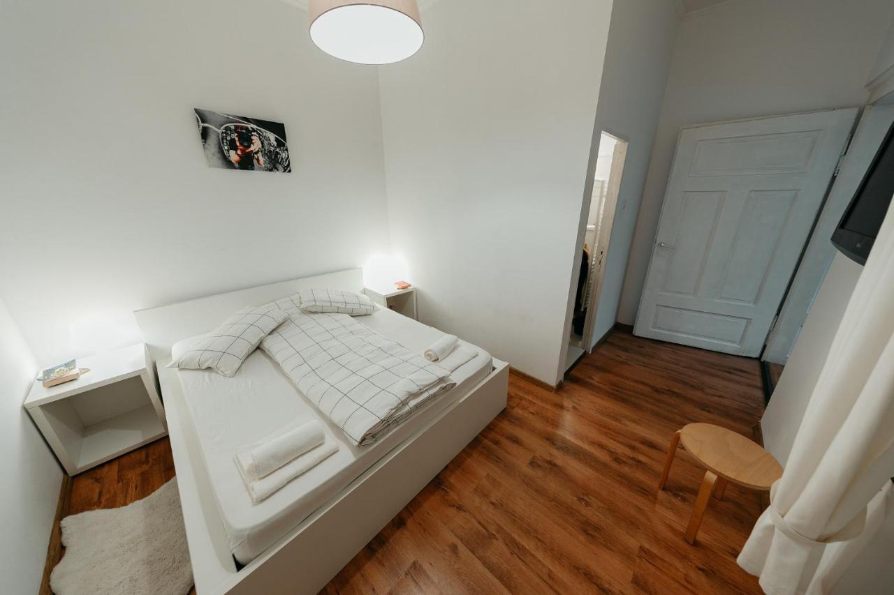 Apartament Dragoner Central Sibiu Exterior foto