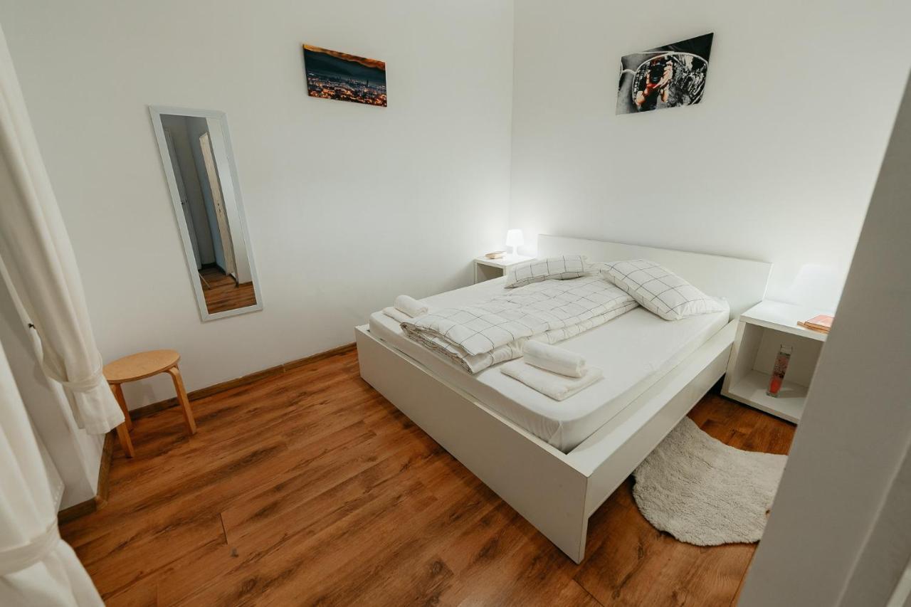Apartament Dragoner Central Sibiu Exterior foto